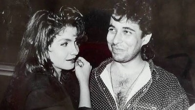 Pooja Bhatt and Deepak Tijori in a black and white throwback picture. Pooja Bhatt and Deepak Tijori in a black and white throwback picture.
