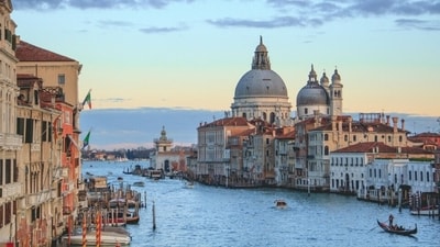 Considered one of the most beautiful cities on the planet, Venice is one of the world's top tourist destinations -- but is drowning under the weight of the crowds. (Unsplash) Considered one of the most beautiful cities on the planet, Venice is one of the world's top tourist destinations -- but is drowning under the weight of the crowds. (Unsplash)