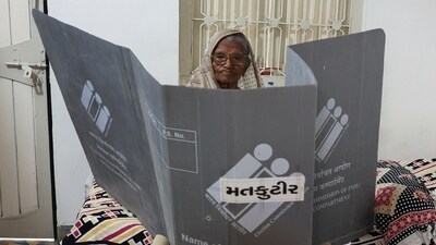 Surajben Parmar, 90, votes at home during home voting for senior citizens in Ahmedabad, India. (Amit Dave / Reuters) Surajben Parmar, 90, votes at home during home voting for senior citizens in Ahmedabad, India. (Amit Dave / Reuters)