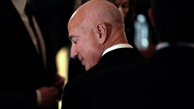 Amazon founder Jeff Bezos prefers a 'wandering mind' rather than one imprisoned by time blocking to deliver standout solutions. (Bloomberg) Amazon founder Jeff Bezos prefers a 'wandering mind' rather than one imprisoned by time blocking to deliver standout solutions. (Bloomberg)
