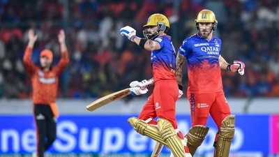 Royal Challengers Bengaluru's captain Faf du Plessis and his teammate Virat Kohli (L) run between the wickets during the Indian Premier League (IPL) Twenty20 cricket match between Sunrisers Hyderabad and Royal Challengers Bengaluru (AFP) Royal Challengers Bengaluru's captain Faf du Plessis and his teammate Virat Kohli (L) run between the wickets during the Indian Premier League (IPL) Twenty20 cricket match between Sunrisers Hyderabad and Royal Challengers Bengaluru (AFP)