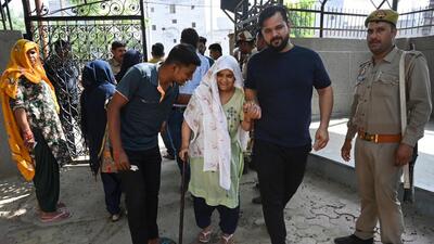 Experts said the low turnout was a matter of concern, adding that the voters who did not come out to vote may hurt the prospects of BJP, Congress and even the BSP, especially if these set of voters are core voters of any party. (Sunil Ghosh/HT Photo) Experts said the low turnout was a matter of concern, adding that the voters who did not come out to vote may hurt the prospects of BJP, Congress and even the BSP, especially if these set of voters are core voters of any party. (Sunil Ghosh/HT Photo)