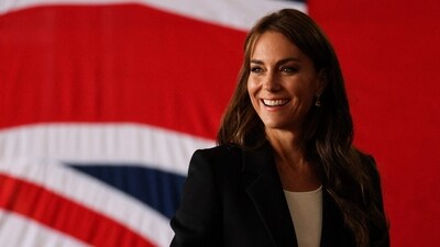 Kate Middleton has been hailed for ‘very good change of mind’ over breaking the tradition with Prince Louis’ birthday photo (Photo by Adrian DENNIS / AFP) (AFP) Kate Middleton has been hailed for ‘very good change of mind’ over breaking the tradition with Prince Louis’ birthday photo (Photo by Adrian DENNIS / AFP) (AFP)