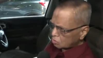 Narayana Murthy voted in Bengaluru South Lok Sabha seat. (X/@ANI)
