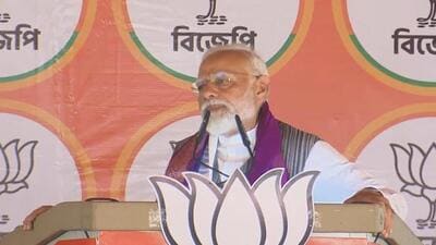 Prime Minister Narendra Modi in during a public gathering in Malda, West Bengal (Twitter/@BJP4India) Prime Minister Narendra Modi in during a public gathering in Malda, West Bengal (Twitter/@BJP4India)