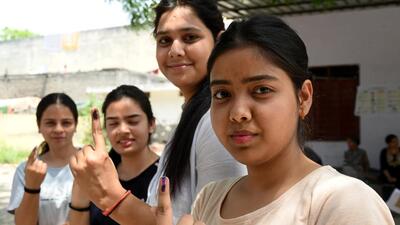 Thousands of youngsters in Gautam Buddh Nagar voted for the first time, with most of finding the process smooth and the experience enlightening. (Sunil Ghosh/HT Photo) Thousands of youngsters in Gautam Buddh Nagar voted for the first time, with most of finding the process smooth and the experience enlightening. (Sunil Ghosh/HT Photo)