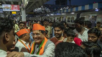 Mumbai, India - April 27, 2024: BJP Shiv Sena RPI RSP and Grand Alliance candidate Union Minister Shri Piyush Goyal intract with local public at Borivali station and travel towards malad in Mumbai, India, on Saturday, April 27, 2024. (Photo by Satish Bate/ Hindustan Times) (Hindustan Times) Mumbai, India - April 27, 2024: BJP Shiv Sena RPI RSP and Grand Alliance candidate Union Minister Shri Piyush Goyal intract with local public at Borivali station and travel towards malad in Mumbai, India, on Saturday, April 27, 2024. (Photo by Satish Bate/ Hindustan Times) (Hindustan Times)