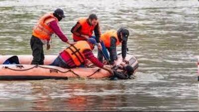 On Friday, the locals found the body of nine-year-old school student Haziq Showkat near Old Zero Bridge, around 4km downstream. Haziq’s father, Showkat Ahmad Sheikh, 40, remains missing. (HT File photo for representation) On Friday, the locals found the body of nine-year-old school student Haziq Showkat near Old Zero Bridge, around 4km downstream. Haziq’s father, Showkat Ahmad Sheikh, 40, remains missing. (HT File photo for representation)