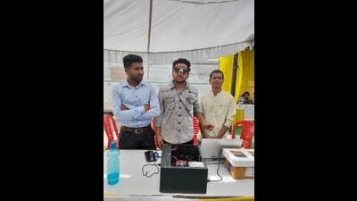 Students from Harcourt Butler Technical University, Kanpur have developed an AI-based ‘smart travelling assistance’ to help the blind in their daily lives. (HT) Students from Harcourt Butler Technical University, Kanpur have developed an AI-based ‘smart travelling assistance’ to help the blind in their daily lives. (HT)