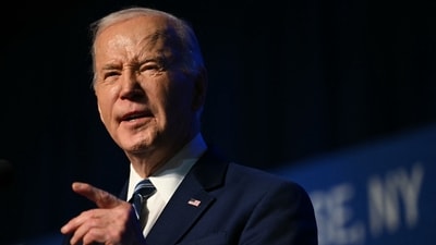 In a surprising interview with Howard Stern, Biden talked about several issues, including his law school, political career, and death of his first wife, Nelia, and their 13-month-old daughter, Naomi. (AFP)