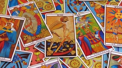 Read about your daily tarot prediction for April 27, 2024. (Pixabay)