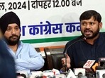 Former Delhi Congress president Arvinder Singh Lovely with party candidate for the Lok Sabha election Kanhaiya Kumar during a press conference on April 2. (Arvind Yadav/HT) Former Delhi Congress president Arvinder Singh Lovely with party candidate for the Lok Sabha election Kanhaiya Kumar during a press conference on April 2. (Arvind Yadav/HT)