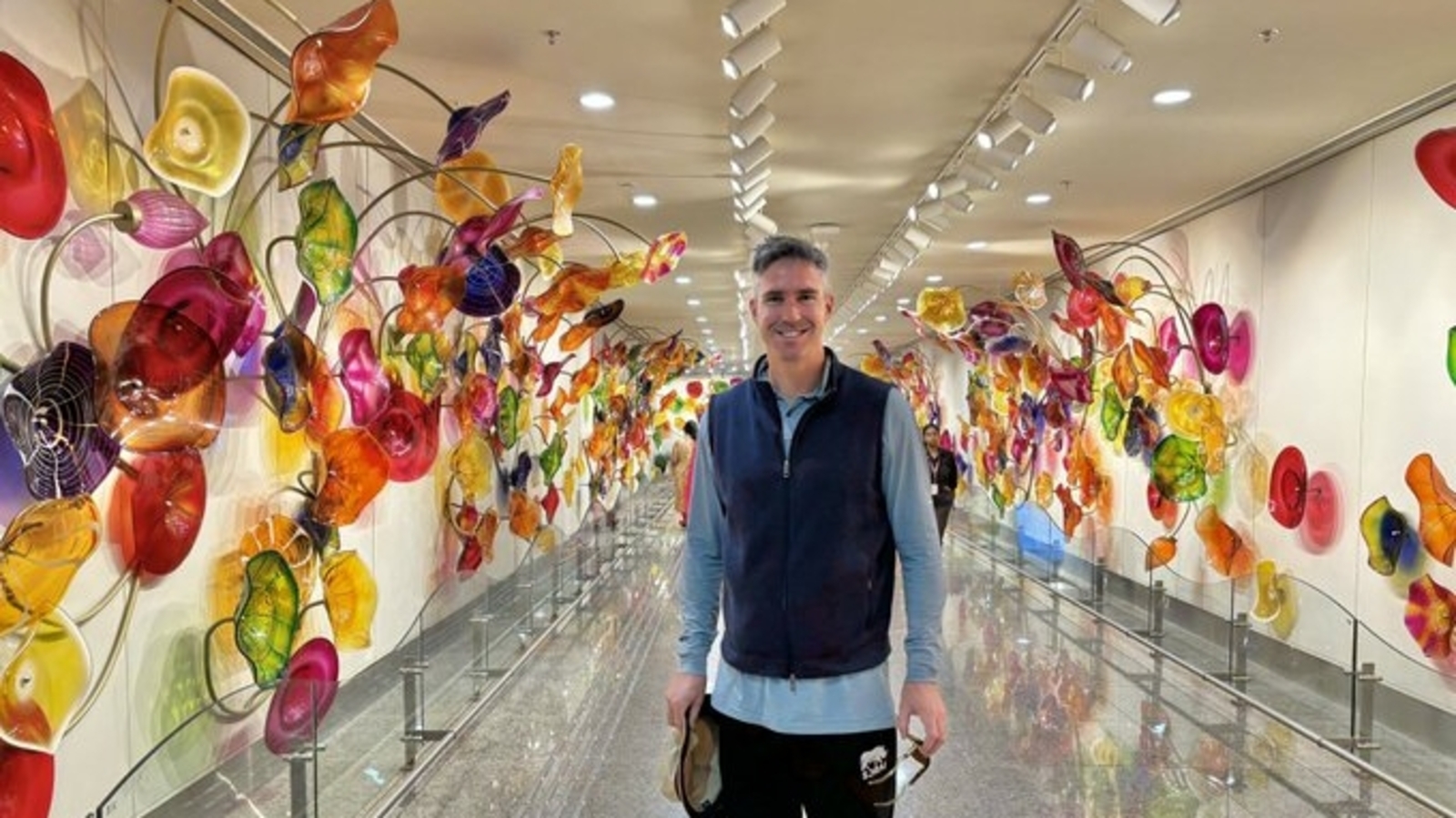 Kevin Pietersen stunned by new airport terminal in Lucknow: 'World class' | Latest News India - Vimarsana News