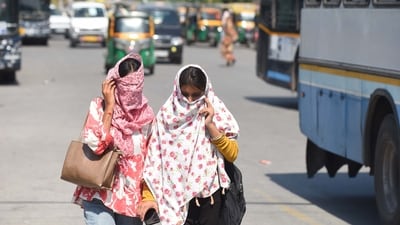 India is currently facing a severe heat wave, with soaring temperatures posing significant health risks to the population. As the mercury rises, it becomes crucial to understand the implications of extreme heat and take proactive measures to prevent heat-related illnesses like heat stroke. Here are essential tips to stay safe and prevent heat stroke during this challenging period of intense heat in India. (HT Photo/Praveen Kumar) India is currently facing a severe heat wave, with soaring temperatures posing significant health risks to the population. As the mercury rises, it becomes crucial to understand the implications of extreme heat and take proactive measures to prevent heat-related illnesses like heat stroke. Here are essential tips to stay safe and prevent heat stroke during this challenging period of intense heat in India. (HT Photo/Praveen Kumar)