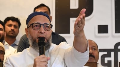 AIMIM chief Asaduddin Owaisi said according to Modi government's data, the population growth of Muslims has declined (Deepak Gupta/HT file) AIMIM chief Asaduddin Owaisi said according to Modi government's data, the population growth of Muslims has declined (Deepak Gupta/HT file)