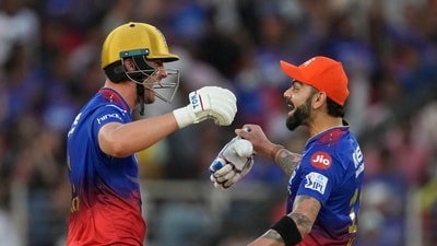 Will Jacks slammed 29 runs in the 16th over, reaching an unbeaten century, smacking 100* off 41 balls. Jacks and Virat Kohli (70*) took RCB to 206/1 in 16 overs, in their chase of 201 runs. (AP)