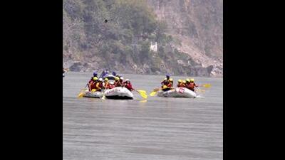 Another member of the group, who is from Sector-74 in Noida, also fell unconscious after slipping while taking a bath in the Ganga and later taken to a nearby hospital. (HT Photo) Another member of the group, who is from Sector-74 in Noida, also fell unconscious after slipping while taking a bath in the Ganga and later taken to a nearby hospital. (HT Photo)