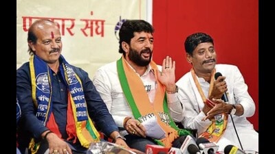 For the underprivileged sections, the BJP has proposed upholding the free ration scheme for the next five years while the Congress has promised a nationwide socioeconomic Census. (HT PHOTO) For the underprivileged sections, the BJP has proposed upholding the free ration scheme for the next five years while the Congress has promised a nationwide socioeconomic Census. (HT PHOTO)