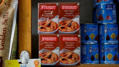 FILE PHOTO: Boxes of Everest fish curry masala are stacked on the shelf of a shop at a market in Srinagar, April 23, 2024. REUTERS/Sharafat Ali/File Photo (REUTERS)