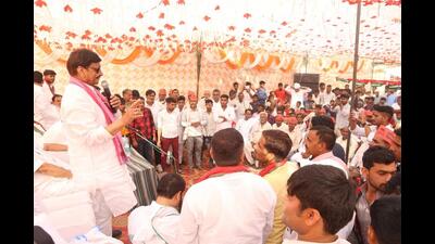 Samajwadi Party national general secretary Shivpal Singh Yadav during a public meeting in Budaun. (Sourced) Samajwadi Party national general secretary Shivpal Singh Yadav during a public meeting in Budaun. (Sourced)