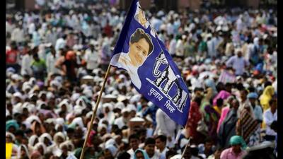 The Bahujan Samaj Party (BSP) on Sunday announced Davinder Singh Ramgarhia as its candidate from the Ludhiana Lok Sabha seat.