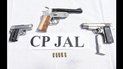The Jalandhar commissionerate police have arrested a gangster associated with the Vicky Gounder group with three illegal weapons and 260gm heroin.