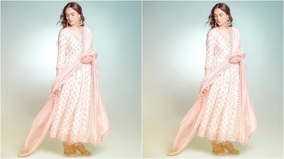 On Saturday, Aditi gave her fans a weekend treat as the actress took to Instagram and uploaded a series of stunning pictures accompanied by a pink flower emoji as the caption. In the post, she can be seen looking like an ethereal princess in a pink ethnic suit. (Instagram/@aditiraohydari) On Saturday, Aditi gave her fans a weekend treat as the actress took to Instagram and uploaded a series of stunning pictures accompanied by a pink flower emoji as the caption. In the post, she can be seen looking like an ethereal princess in a pink ethnic suit. (Instagram/@aditiraohydari)