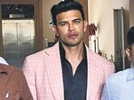 Mumbai, India – April 28, 2024: Actor Sahil Khan at CP office after arrested by the Mumbai Crime Branch's SIT in connection with the Mahadev Betting App case, in Mumbai, India, on Sunday, April 28, 2024. (Photo by Bhushan Koyande/HT Photo) Mumbai, India – April 28, 2024: Actor Sahil Khan at CP office after arrested by the Mumbai Crime Branch's SIT in connection with the Mahadev Betting App case, in Mumbai, India, on Sunday, April 28, 2024. (Photo by Bhushan Koyande/HT Photo)