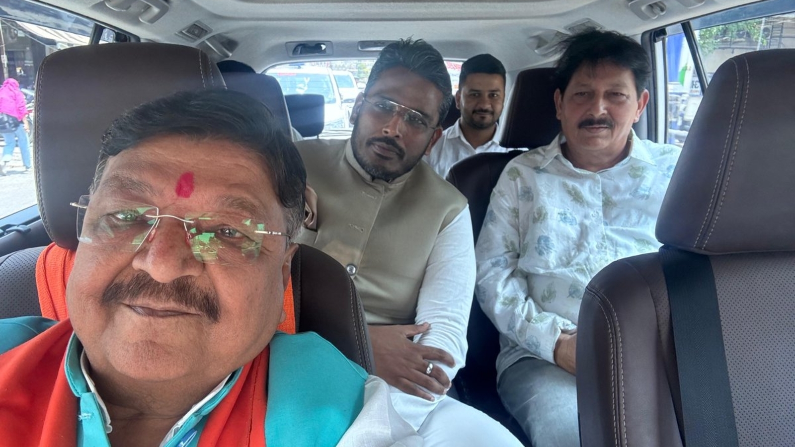 After Surat, Congress' Indore candidate drops out of poll race, 'welcomed' by BJP - Vimarsana News