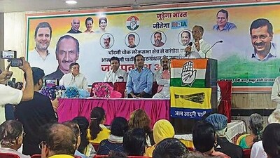 JP Agarwal addresses the joint meet on Monday. (HT Photo) JP Agarwal addresses the joint meet on Monday. (HT Photo)