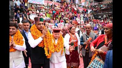 Leader of Opposition Jai Ram Thakur during the election campaign rally at Karsog area of Mandi on Monday. (HT Photo)