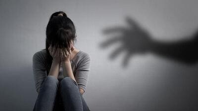 The complainant told HT that the professor would arrange in-person meetings with her and send her lewd poems. (Representational image) The complainant told HT that the professor would arrange in-person meetings with her and send her lewd poems. (Representational image)