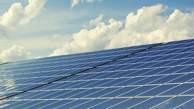 As many as 87% of office occupiers believe that at least half of their commercial portfolio should be powered by renewable sources by 2030 to align with broader net zero carbon (NZC) goals. (Representative photo) (Pexel) As many as 87% of office occupiers believe that at least half of their commercial portfolio should be powered by renewable sources by 2030 to align with broader net zero carbon (NZC) goals. (Representative photo) (Pexel)
