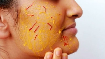 Beat the summer heat with saffron: Tips for healthy, glowing skin (Photo by Beauty Glimpse) Beat the summer heat with saffron: Tips for healthy, glowing skin (Photo by Beauty Glimpse)