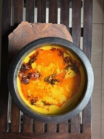 Fajeto, a unique Gujarati kadhi, is a comfort food that soothes the stomach (Reetu Uday Kugaji ) Fajeto, a unique Gujarati kadhi, is a comfort food that soothes the stomach (Reetu Uday Kugaji )