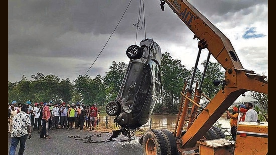 Body was stuck in the vehicle fished out of the canal near Doraha on Monday. (HT Photo)