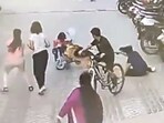 Vanya suffered injuries on her hands and waist from the dog's bites and scratches inflicted by its claws. (Screengrab)