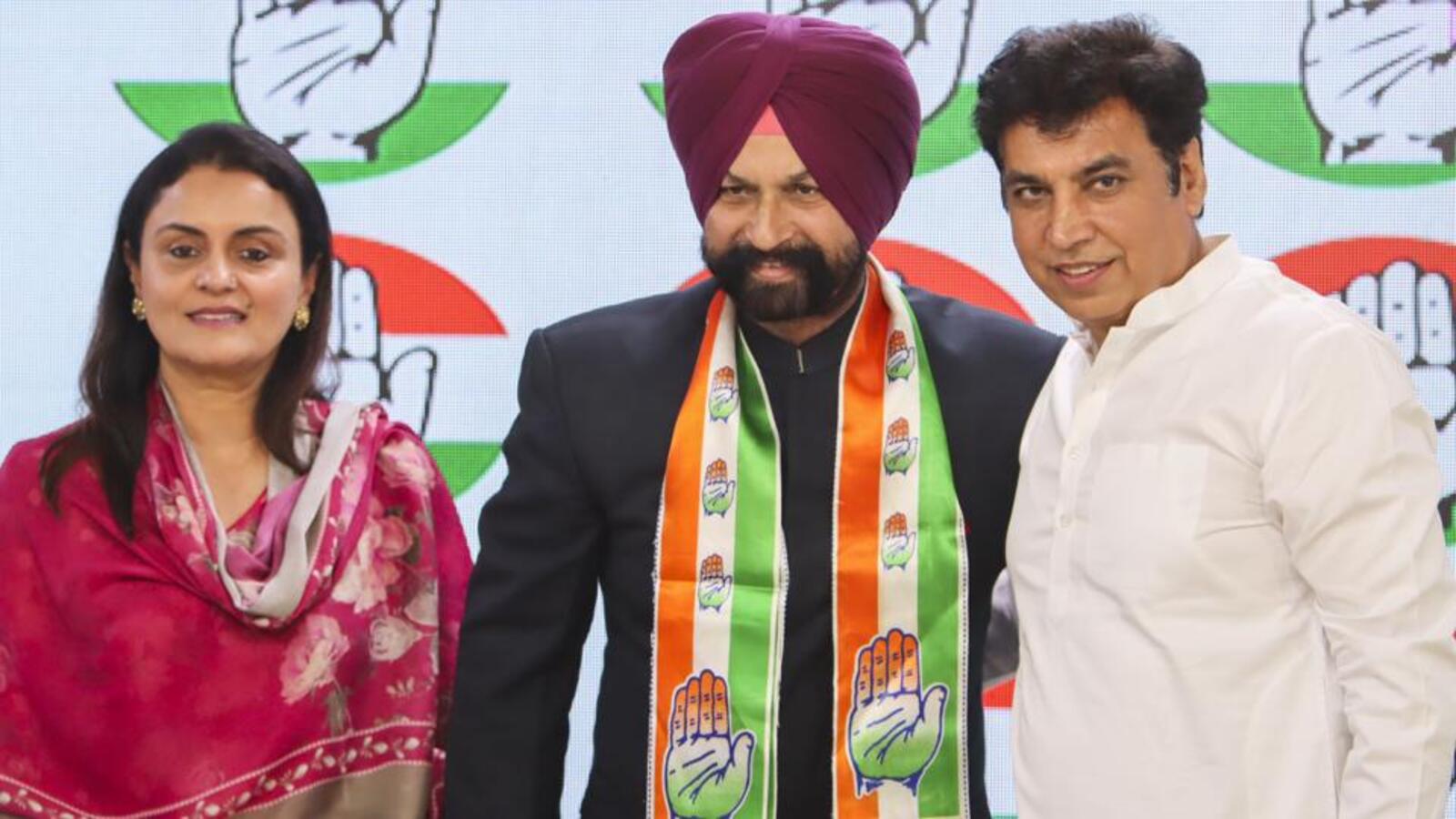 Ex-IPS officer Gurinder Singh Dhillon joins Punjab Congress - Vimarsana News