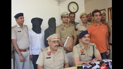 According to police, the accused repeatedly attacked the victim, Devinder Kumar, a resident of Sector 15, with a stone and brick at the park on April 18. (HT Photo) According to police, the accused repeatedly attacked the victim, Devinder Kumar, a resident of Sector 15, with a stone and brick at the park on April 18. (HT Photo)