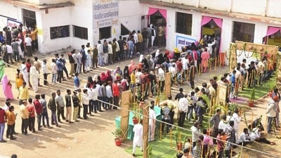 Coupon boxes have been placed in Bhopal's New Market for this purpose. (PTI) Coupon boxes have been placed in Bhopal's New Market for this purpose. (PTI)