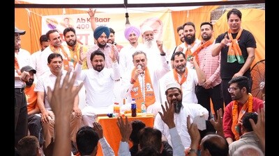 Tandon also highlighted initiatives undertaken by the Centre for the financially weak, such as Ayushman Bharat, among others. (HT photo)
