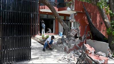 The car, driven rashly allegedly by a BTech student, smashed through the gates of a house in Sector 55 and damaged a window of the house and a vehicle parked out front before coming to a halt. Five people in all were injured in the high-speed accident, police said. (Sunil Ghosh/HT Photo) The car, driven rashly allegedly by a BTech student, smashed through the gates of a house in Sector 55 and damaged a window of the house and a vehicle parked out front before coming to a halt. Five people in all were injured in the high-speed accident, police said. (Sunil Ghosh/HT Photo)