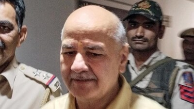 AAP leader Manish Sisodia. (PTI file) AAP leader Manish Sisodia. (PTI file)