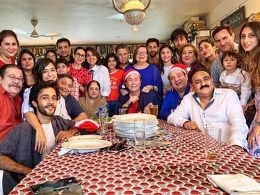 The Kapoor clan at their annual Christmas brunch The Kapoor clan at their annual Christmas brunch