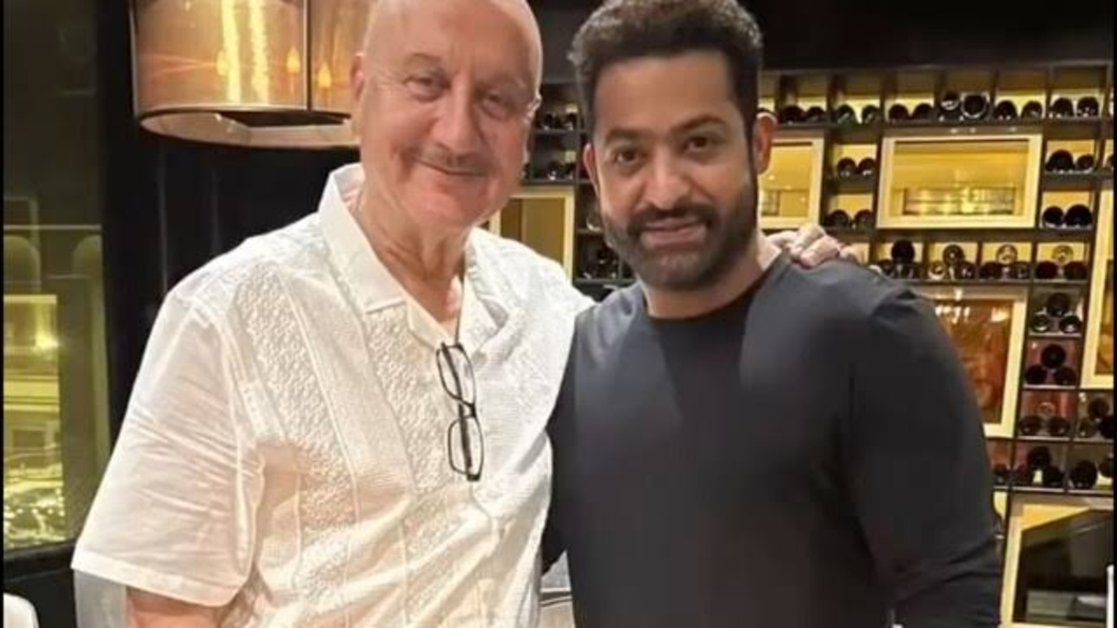 Anupam Kher bumps into Jr NTR; the latter calls him an inspiration - Vimarsana News