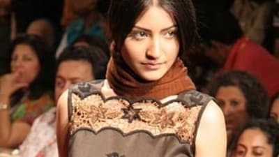 At the age of 18, she moved to Mumbai to focus on her modelling career after her first show. At the age of 18, she moved to Mumbai to focus on her modelling career after her first show.