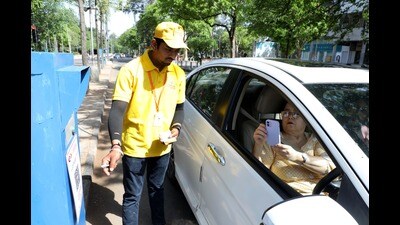 Chandigarh MC currently charges  ₹7 for two-wheelers,  ₹14 for four-wheelers (non-commercial). (HT photo)