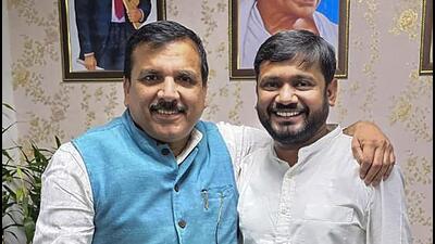 Congress leader Kanhaiya Kumar with AAP leader Sanjay Singh. (PTI) Congress leader Kanhaiya Kumar with AAP leader Sanjay Singh. (PTI)