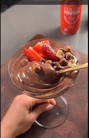 Use tofu to make a smooth chocolate mousse (Instagram) Use tofu to make a smooth chocolate mousse (Instagram)