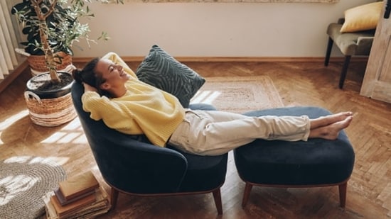Safe connections and being with people who make us feel happy and healthy is important for the nervous system to feel regulated and calm.&nbsp;(Unsplash)